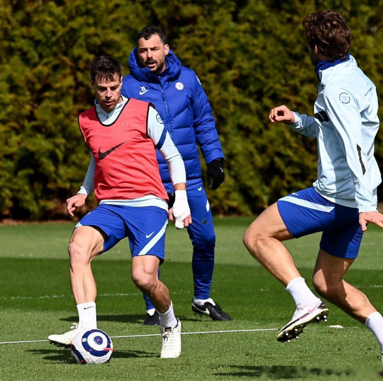 今晨底特律活塞备战英超；内部沟通细节曝光；管理层满意；细节决定成败的简单介绍-开云体育下载