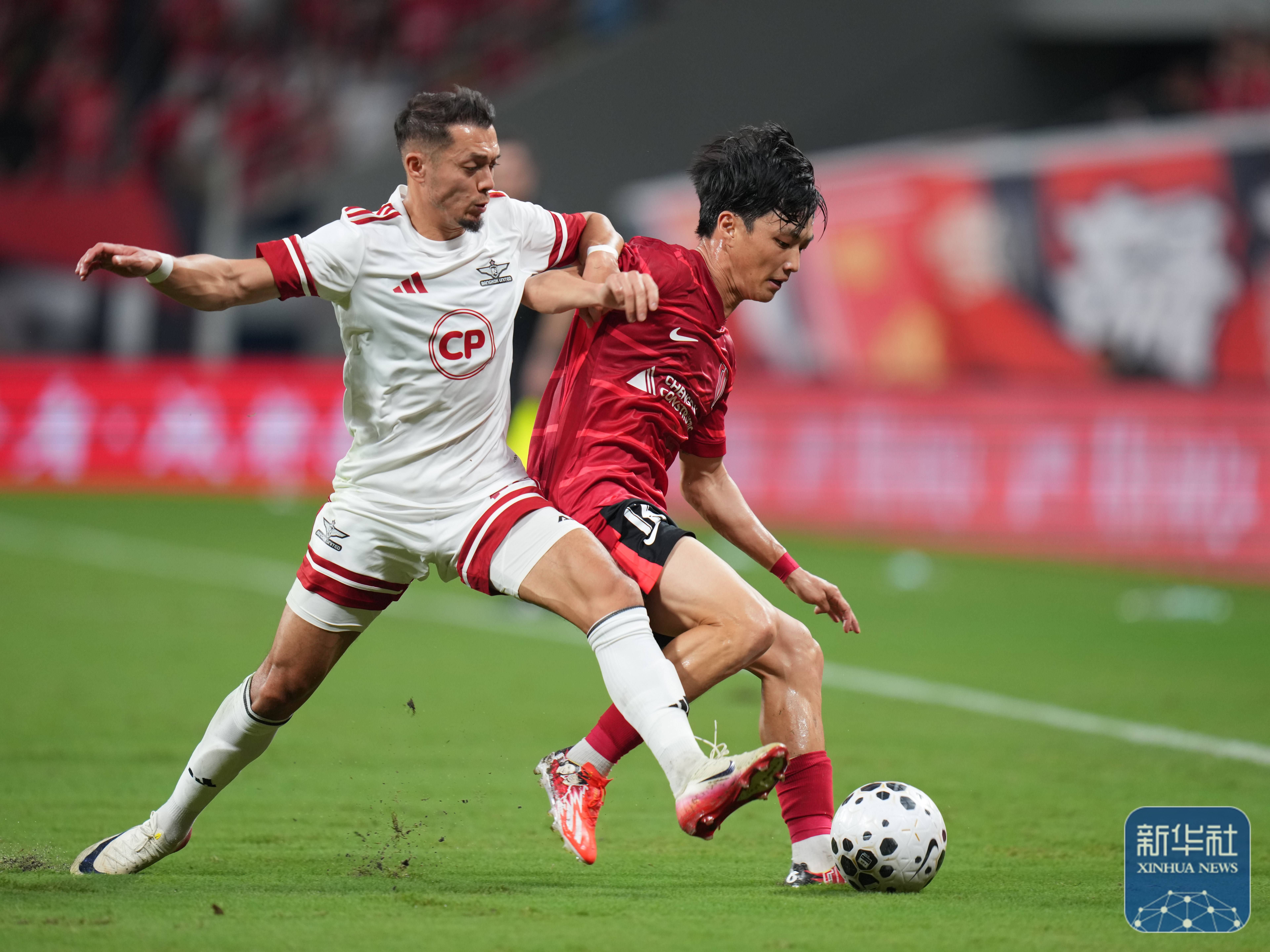 成都蓉城发布备战花絮，国际比赛日防线松动，NBA常规赛任务艰巨，数据趋势出现新变化的简单介绍-开云体育app